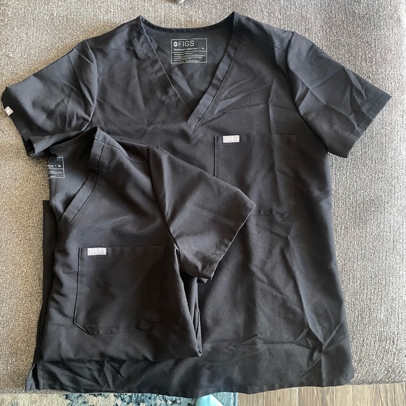 Figs Catarina Black Scrub Tops - Picture 1 of 1